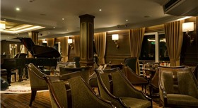 Paradise Elegance Cruise Halong