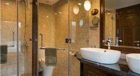 Paradise Elegance Cruise Halong