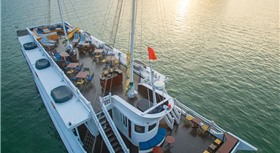 Paradise Luxury Sails Cruise