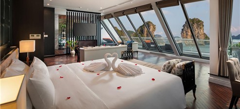 Suite President Có Sân Hiên Tắm Nắng Lớn Riêng - 5 Ngày 4 Đêm Suite President Có Sân Hiên Tắm Nắng Lớn Riêng - 5 Ngày 4 Đêm