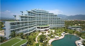 Cam Ranh Riviera Beach Resort & Spa