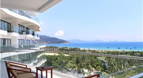 Cam Ranh Riviera Beach Resort & Spa