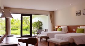 Cam Ranh Riviera Beach Resort & Spa