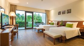 Cam Ranh Riviera Beach Resort & Spa