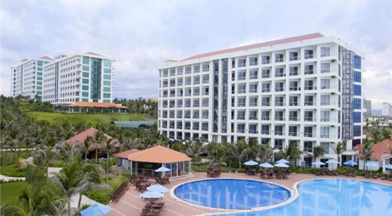 Golden Peak Resort & Spa