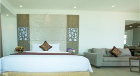 Golden Peak Resort & Spa