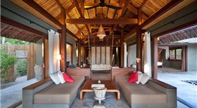 L’Alyana Ninh Van Bay