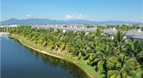 Melia Vinpearl Cam Ranh Beach Resort