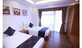 Suite hướng biển, có ban công