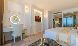 Studio nhìn ra quang cảnh đại dương Studio nhìn ra quang cảnh đại dương