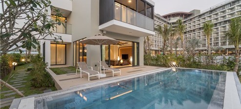 Luxury Villa with 05 Bed rooms Luxury Villa with 05 Bed rooms