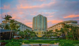 Two Bedroom Residence Long Beach View  (1 King + 1 Twin)