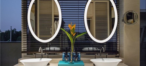 Cabana Pool Access (Mua từ 2 đêm)