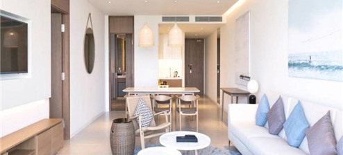 Superior Suite, 1 King Bed with Balcony