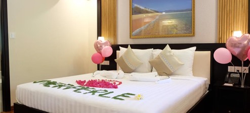 Tropical Deluxe hướng vườn