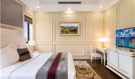 Deluxe Room Lake View