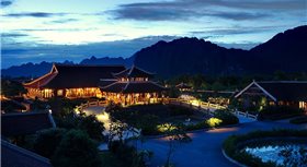 Emeralda Resort Ninh Bình