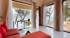 Hòn Cò Resort - Cà Ná