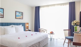 Deluxe hướng vườn