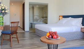 Superior hướng biển