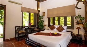 Việt Star Resort & Spa