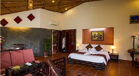 Việt Star Resort & Spa