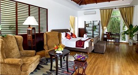 Việt Star Resort & Spa