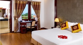 Việt Star Resort & Spa