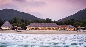 ZANNIER HOTEL BÃI SAN HÔ PHÚ YÊN