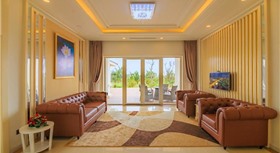 Gold Coast Hotel Resort & Spa