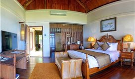 Khu Tòa nhà - Deluxe hướng biển (Deluxe Ocean)