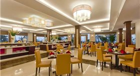 Khách sạn Mường Thanh Holiday Quảng Bình