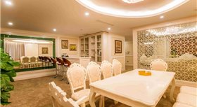 Khách sạn Mường Thanh Luxury Nhật Lệ