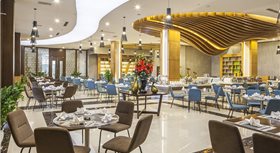 Khách sạn Mường Thanh Luxury Nhật Lệ