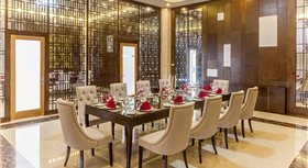 Khách sạn Mường Thanh Luxury Nhật Lệ