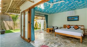 Hidden Beach Bungalow Sea View