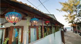 Hidden Beach Bungalow Sea View