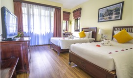 Deluxe hướng sông