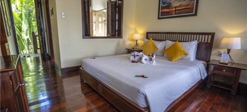 Suite hướng sông
