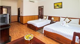 Khách sạn Bạch Đằng Hội An