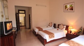 Khách sạn Bạch Đằng Hội An