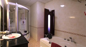 Khách sạn Bạch Đằng Hội An