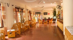 Khách sạn Bạch Đằng Hội An