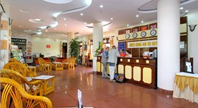 Khách sạn Bạch Đằng Hội An