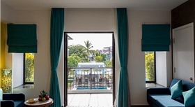 Khách sạn Êmm Hội An