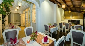 Khách sạn Hội An Garden Palace & Spa