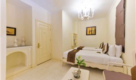 Phòng Dạng Suite Palace Có Ban Công