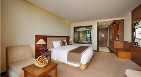 Khách sạn Mường Thanh Holiday Hội An