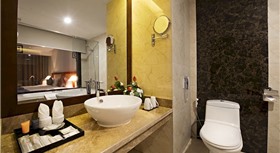 Khách sạn Mường Thanh Holiday Hội An