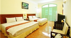 Khách sạn Sea and Sand